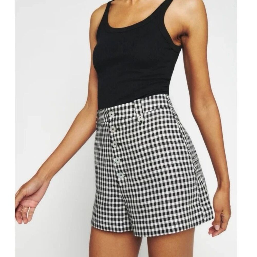 New Reformation Grayson Linen Short size 4
